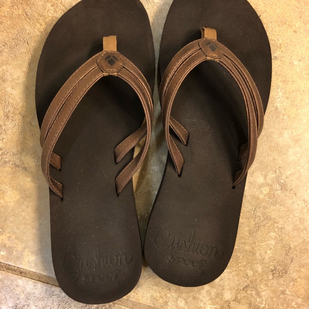 Reef cushion sandals